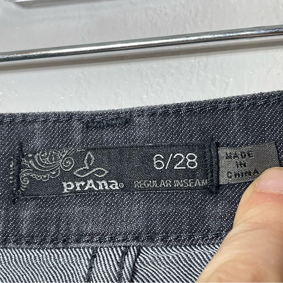 Prana, Black Jeans Regular Inseam Size 6. In excellent condition! - Picture 6 of 7